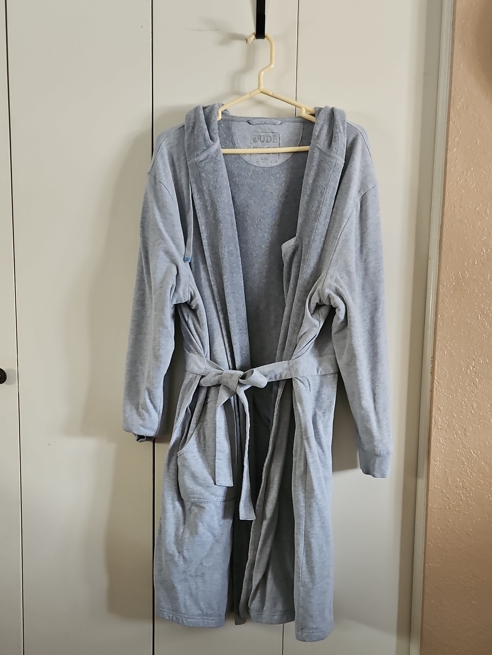 DUDE ROBE -   Light Gray Hooded Bathrobe with Belt